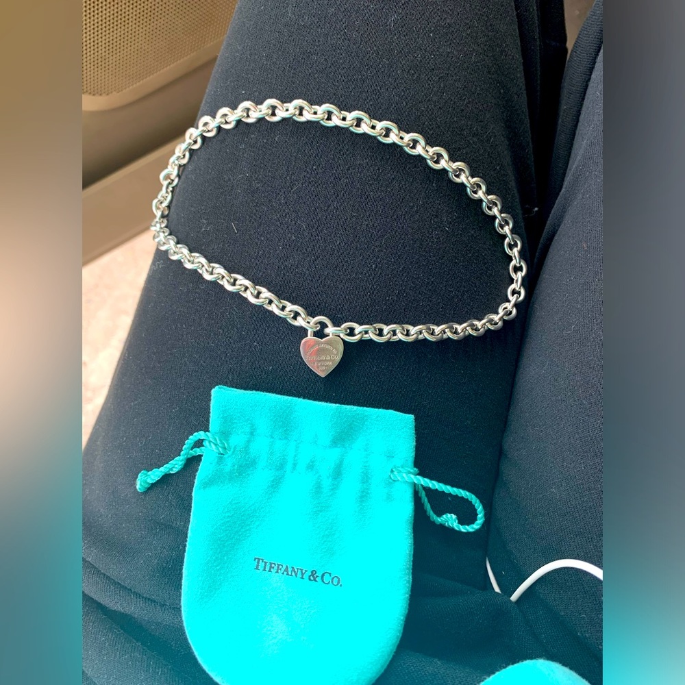 Tiffany and Co. authentic chain link heart padlock necklace
